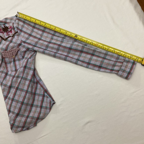 Andaze Co. Womens Western Plaid Shirt Embroidered Floral Accents Medium - Picture 7 of 7